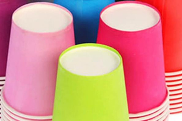 彩色纸杯