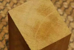 对色灯箱检测楠木的颜色