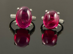 对色灯箱鉴别红宝石颜色