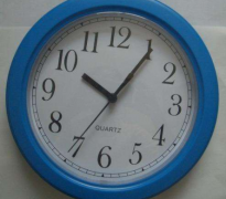 对色灯箱测定钟表颜色